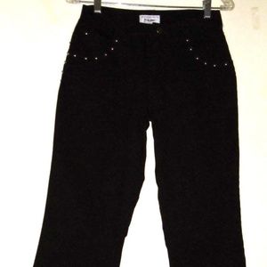 Vintage Jrs.com Black Silver Studed Capri Pants